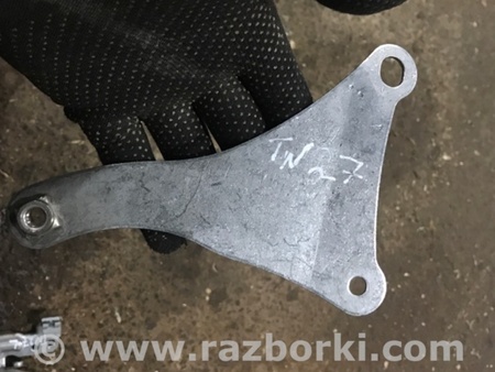 ФОТО Кронштейн для Porsche Macan I 95B +FL (13-18) Київ