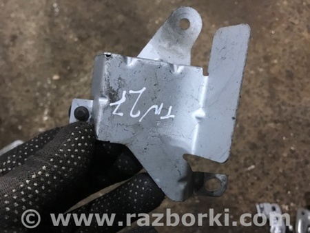 ФОТО Кронштейн для Porsche Macan I 95B +FL (13-18) Київ