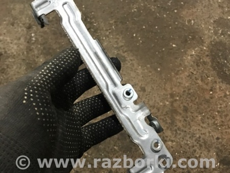 ФОТО Кронштейн для Porsche Macan I 95B +FL (13-18) Київ