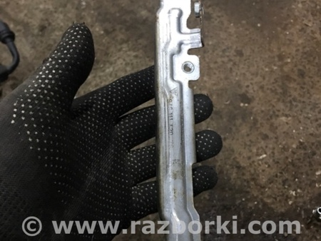 ФОТО Кронштейн для Porsche Macan I 95B +FL (13-18) Київ