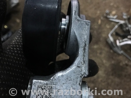 ФОТО Ролик обводной навесного оборудования для Porsche Macan I 95B +FL (13-18) Київ