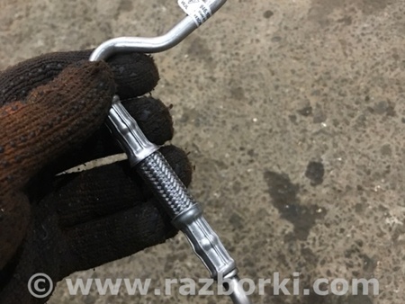 ФОТО Трубка охлаждения турбины для Porsche Macan I 95B +FL (13-18) Київ