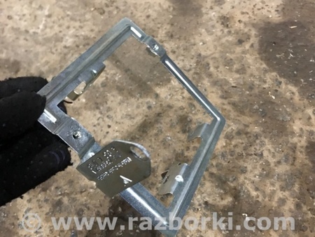 ФОТО Кронштейн для Porsche Cayenne II 958 E2/92A (10-14) Київ