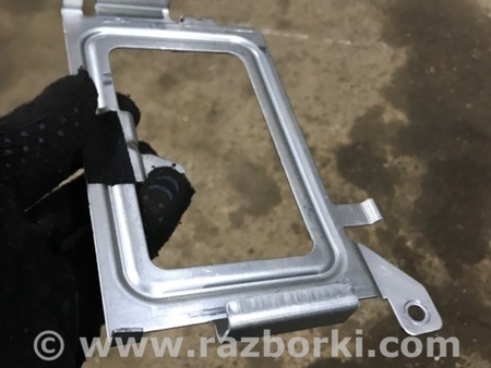 ФОТО Кронштейн для Porsche Cayenne II 958 E2/92A (10-14) Київ