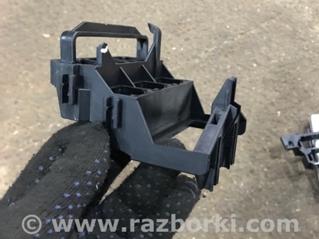 ФОТО Кронштейн для Porsche Macan I 95B +FL (13-18) Київ