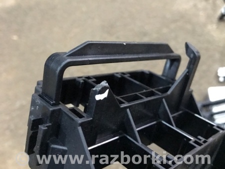 ФОТО Кронштейн для Porsche Macan I 95B +FL (13-18) Київ