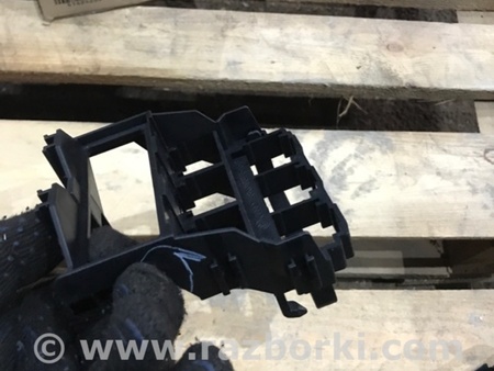 ФОТО Кронштейн для Porsche Macan I 95B +FL (13-18) Київ