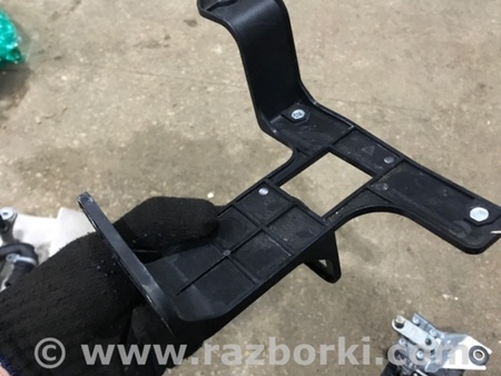 ФОТО Кронштейн для Porsche Macan I 95B +FL (13-18) Київ