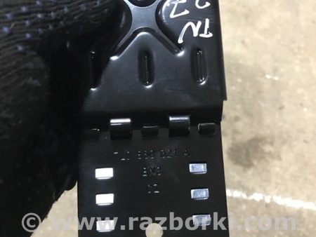 ФОТО Противооткатный упор для Porsche Macan I 95B +FL (13-18) Київ