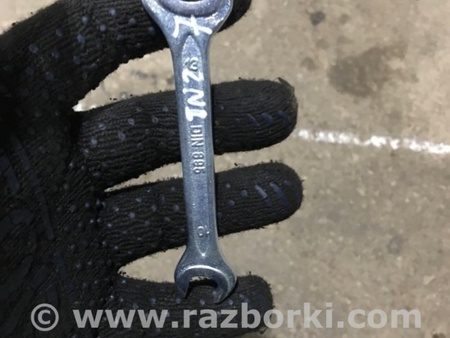 ФОТО Ключ балонный для Porsche Macan I 95B +FL (13-18) Київ