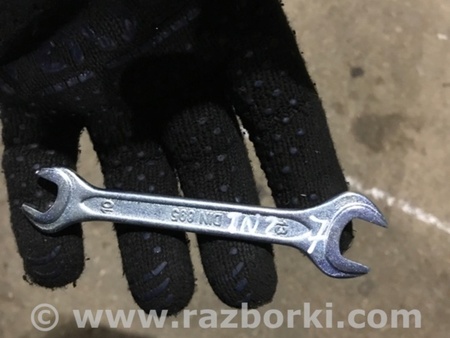 ФОТО Ключ балонный для Porsche Macan I 95B +FL (13-18) Київ