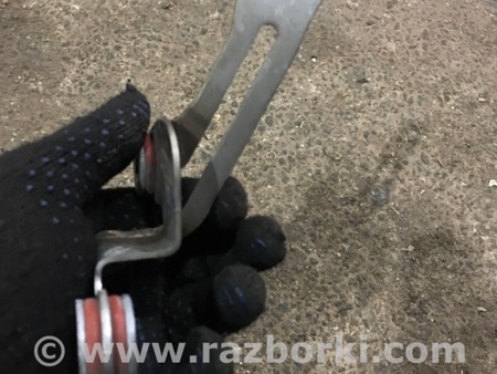 ФОТО Крепление глушителя для Porsche Panamera I 970 (09-16) Київ