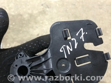 ФОТО Кронштейн для Porsche Macan I 95B +FL (13-18) Київ