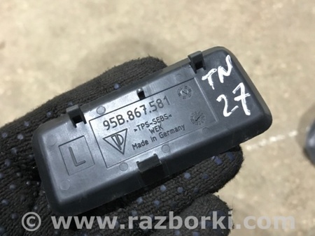 ФОТО Вкладыш вещевого отделения для Porsche Macan I 95B +FL (13-18) Київ