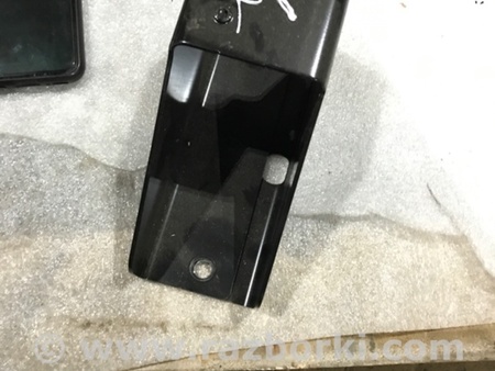 ФОТО Кронштейн для Porsche Macan I 95B +FL (13-18) Київ