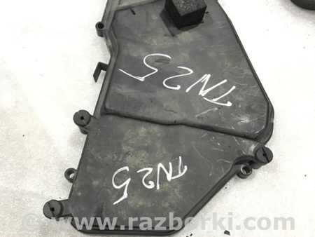 ФОТО Крышка блока предохранителей для Porsche Cayenne II 958 E2/92A (10-14) Київ