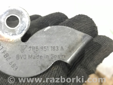 ФОТО Кронштейн для Porsche Cayenne II 958 E2/92A (10-14) Київ