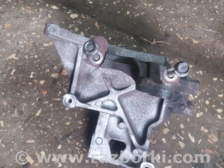 ФОТО Кронштейн для Subaru Impreza GD/GG Киев
