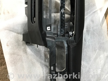 ФОТО Торпедо для Audi (Ауди) A4 V B9 - 8W (2015-) Київ