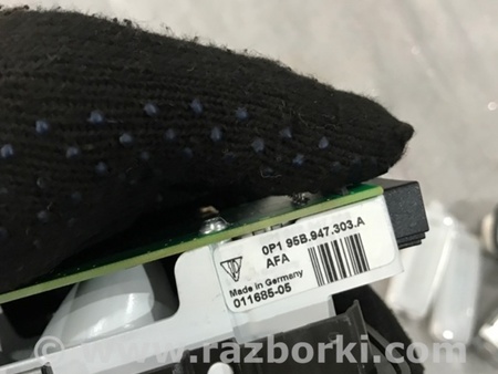 ФОТО Плафон подсветки салона для Porsche Macan I 95B +FL (13-18) Київ