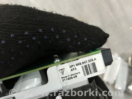 ФОТО Плафон подсветки салона для Porsche Macan I 95B +FL (13-18) Київ