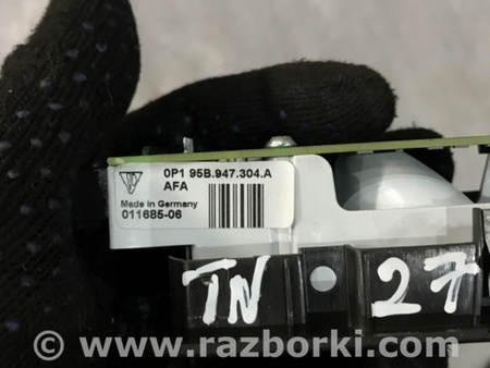 ФОТО Плафон подсветки салона для Porsche Macan I 95B +FL (13-18) Київ