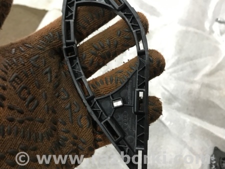 ФОТО Кронштейн для Audi (Ауди) A4 V B9 - 8W (2015-) Київ