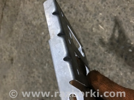 ФОТО Кронштейн для Porsche Panamera I 970 (09-16) Київ