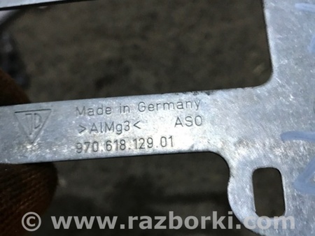 ФОТО Кронштейн для Porsche Panamera I 970 (09-16) Київ