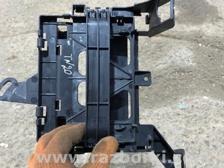 ФОТО Кронштейн для Porsche Panamera I 970 (09-16) Київ