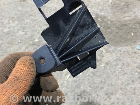 ФОТО Кронштейн для Porsche Panamera I 970 (09-16) Київ