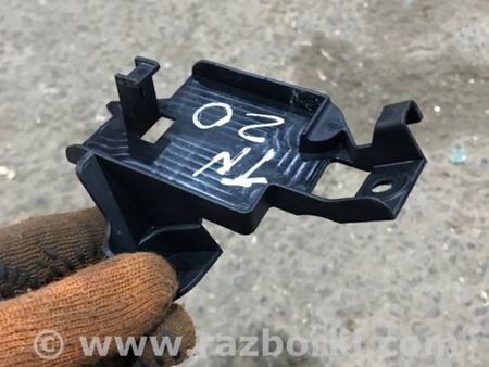 ФОТО Кронштейн для Porsche Panamera I 970 (09-16) Київ