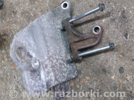 ФОТО Кронштейн для Subaru Outback Киев