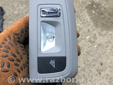 ФОТО Плафон подсветки салона для Porsche Panamera I 970 (09-16) Київ
