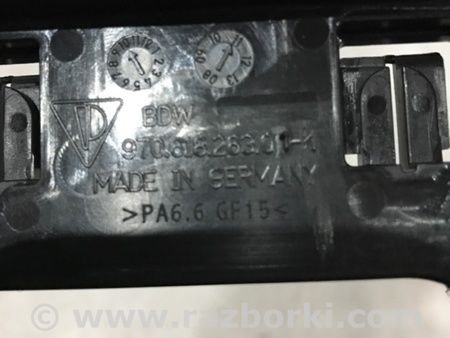 ФОТО Кронштейн для Porsche Panamera I 970 (09-16) Київ