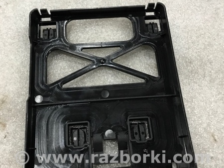 ФОТО Кронштейн для Porsche Panamera I 970 (09-16) Київ