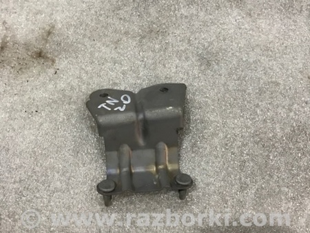 ФОТО Кронштейн для Porsche Panamera I 970 (09-16) Київ