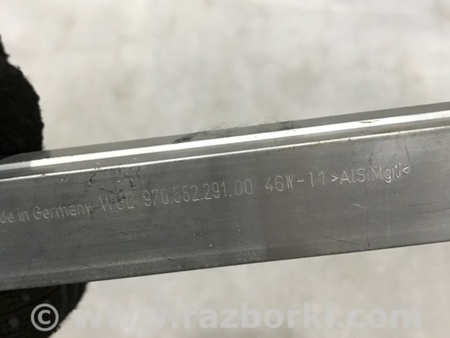 ФОТО Кронштейн для Porsche Panamera I 970 (09-16) Київ