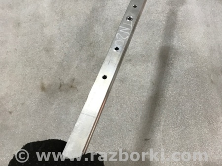 ФОТО Кронштейн для Porsche Panamera I 970 (09-16) Київ