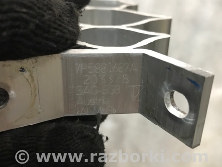 ФОТО Кронштейн для Porsche Cayenne II 958 E2/92A (10-14) Київ