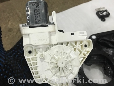 ФОТО Мотор стеклоподъемника для Porsche Cayenne II 958 E2/92A (10-14) Київ