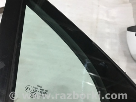 ФОТО Форточка двери для Porsche Cayenne II 958 E2/92A (10-14) Київ