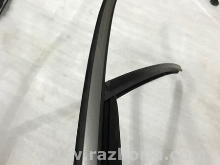 ФОТО Направляющая стекла двери для Porsche Cayenne II 958 E2/92A (10-14) Київ