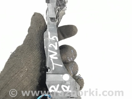 ФОТО Кронштейн ручки двери для Porsche Cayenne II 958 E2/92A (10-14) Київ