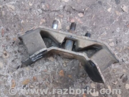 ФОТО Подушка КПП для Subaru Outback Киев