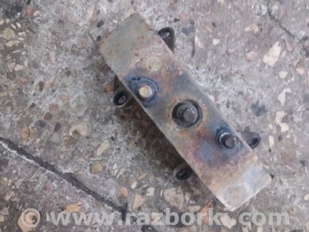 ФОТО Подушка КПП для Subaru Outback Киев