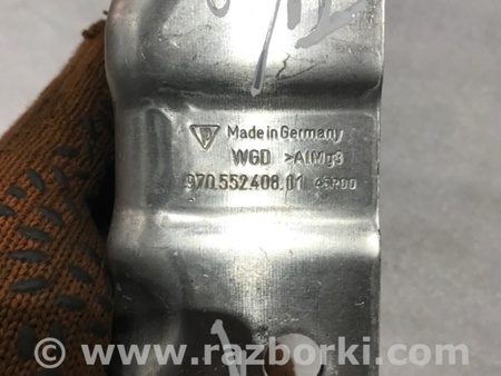 ФОТО Кронштейн для Porsche Panamera I 970 (09-16) Київ