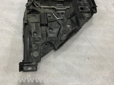 ФОТО Кронштейн для Porsche Panamera I 970 (09-16) Київ