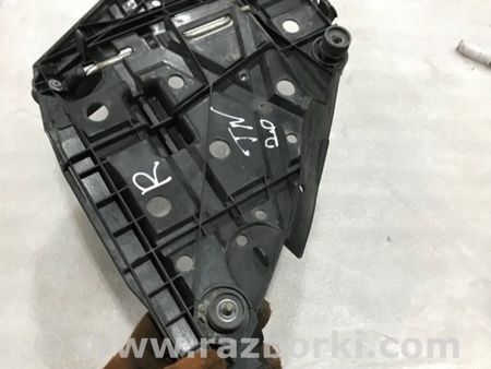 ФОТО Кронштейн для Porsche Panamera I 970 (09-16) Київ