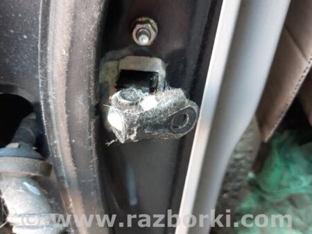 ФОТО Ограничитель двери задний правый для Subaru Forester SG Киев